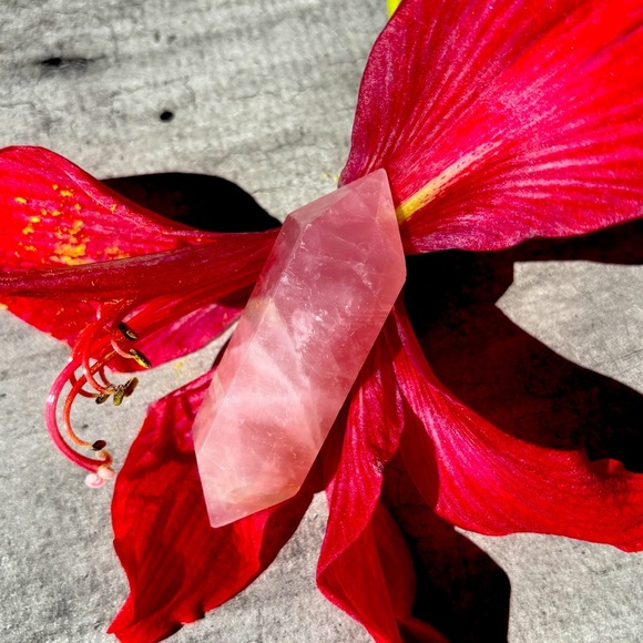 Rose Quartz Double Point Wand - Picture 1 of 5